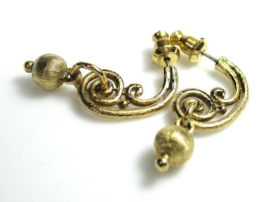 Vintage Gold Earrings Vintage Jewelry Vintage Earrings