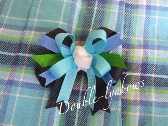 Toddler bow Made to Match Gymboree Full Of Glee from Double-lynbows
