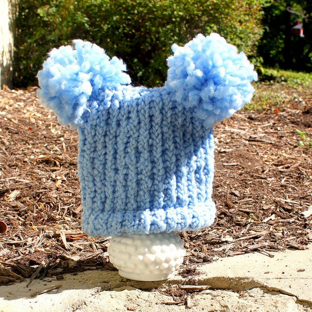 BabyHat - Knit Blue Pom Pom Photo Prop