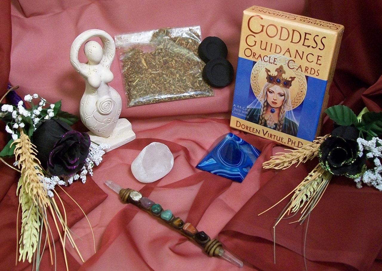 Goddess Oracle Divination Altar Kit