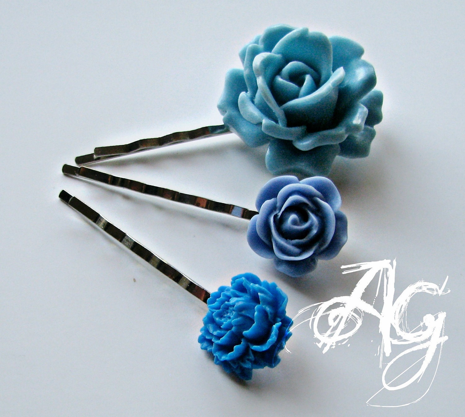 Flower Bobby Pins