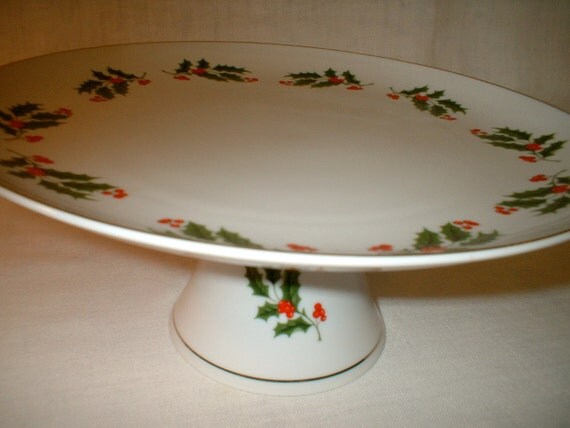 Holly Cake Stand