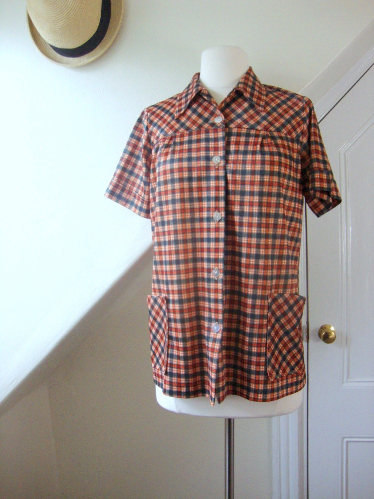 autumn plaid blouse mid-century mod with hip pockets / 1960s / s/m