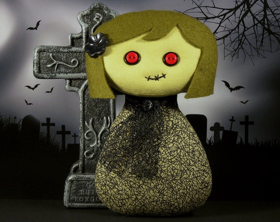 Zara - Zombie Art Doll