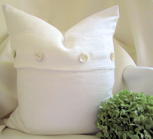 The Linen Collection, 20 x 20 Pillow Cover, 100% Pre-washed Linen, Mother of Pearl Vintage button closure, Cream