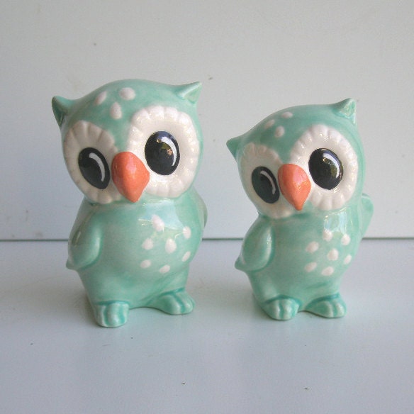 Love Owl Figurines in Aqua Blue