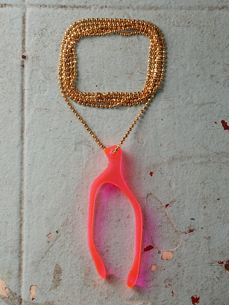 Fluorescent Pink Neon Wishbone Necklace on a Gold Chain