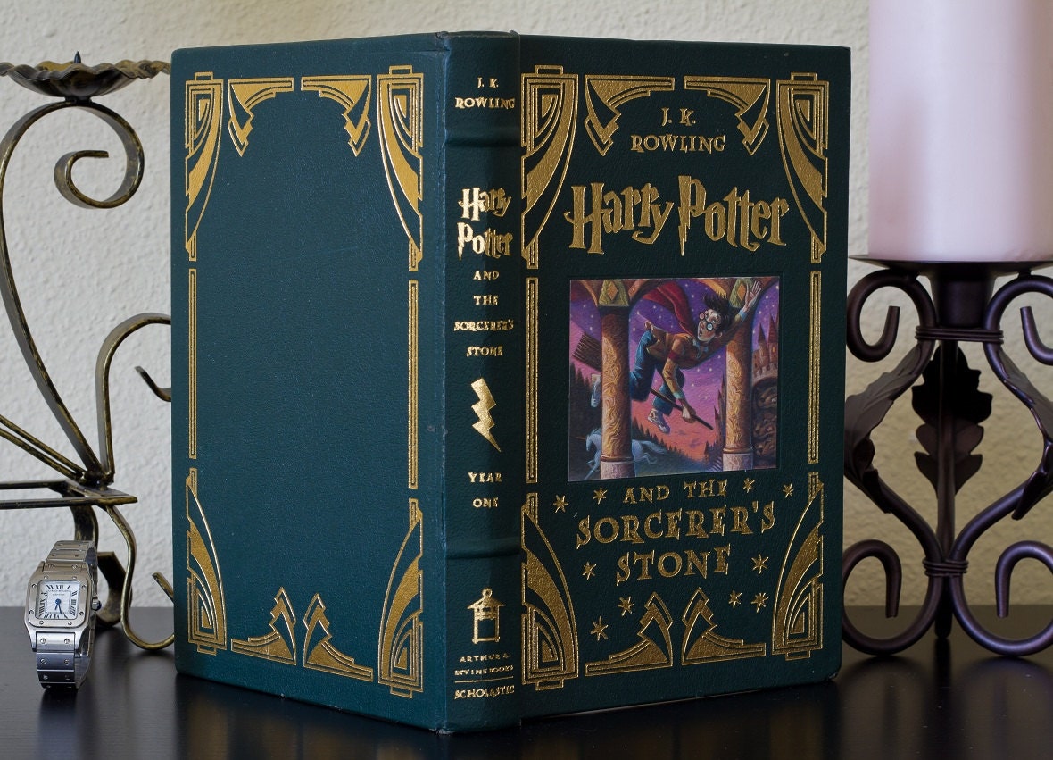 Hollow Book Safe - Harry Potter (Deluxe Edition)