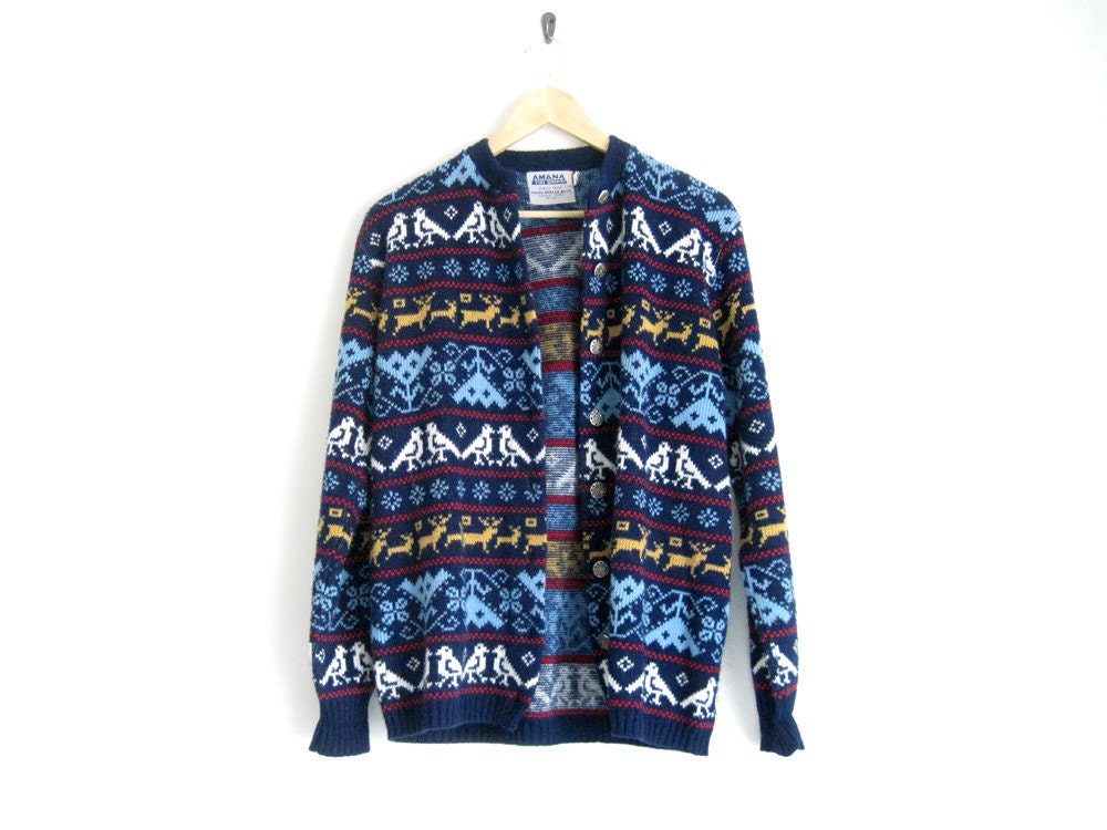 vintage knit cardigan / navy blue knit sweater / fair isle deer design