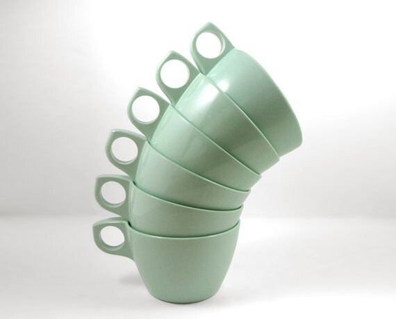 Set of 6 Melmac Cups