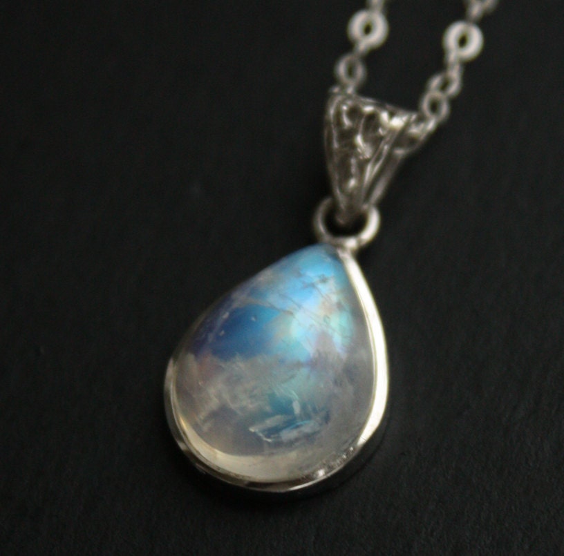 White Moonstone Necklace - Sterling Silver - Rainbow Moonstone