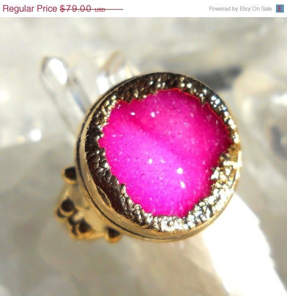 40% off sale Hot pink druzy ring, 18k gold