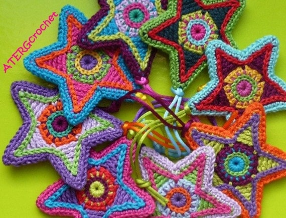 Colorful star crochet pattern by ATERGcrochet
