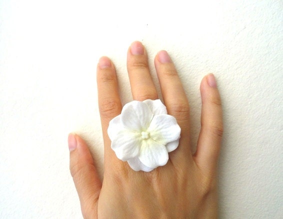 Ivory white flower ring ... hydrangea cluster on adjustable ring