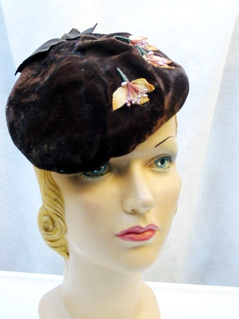 Hat 1950s 50s Beret Tilt Hat Vintage Forward Tilt  w/Autumn Leaves ...Do 1930s 30s LAYAWAY Available