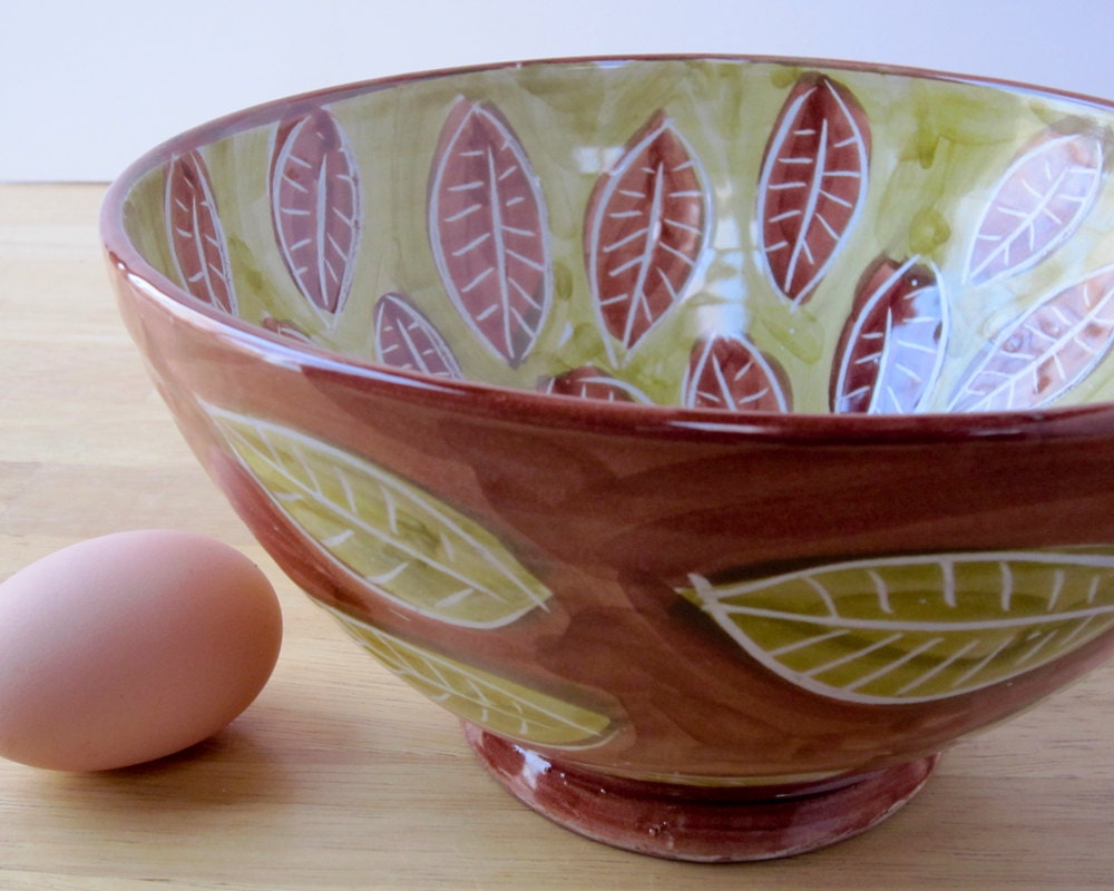 Majolica Earthenware Pottery Clay Bowl Brown and Olive Green Leaf Serving / Clay Lick Creek Pottery