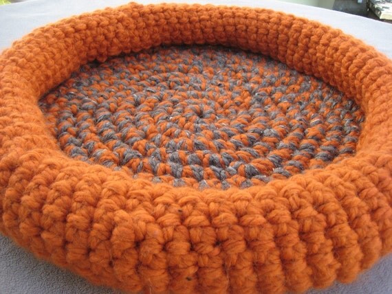 Free Crochet Cat Bed Pattern