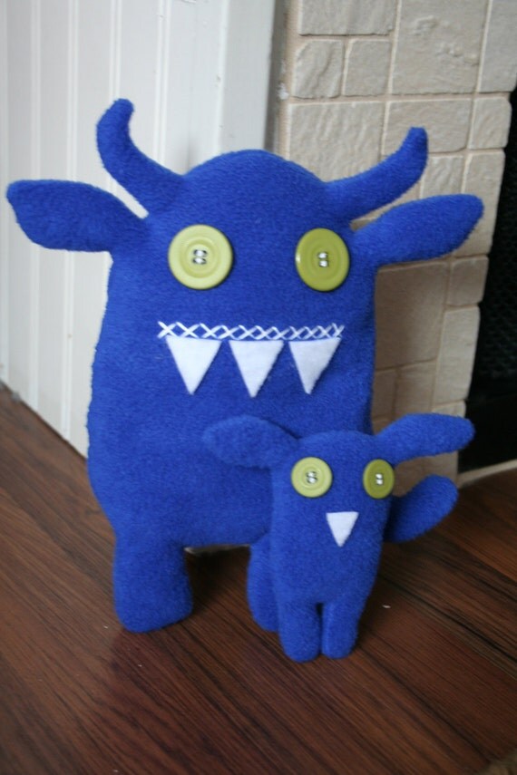 Papa Monster and Baby in Blue by merrimonster