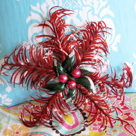 Christmas Cartwheels...Magnificently Kitschy Vintage Decoration