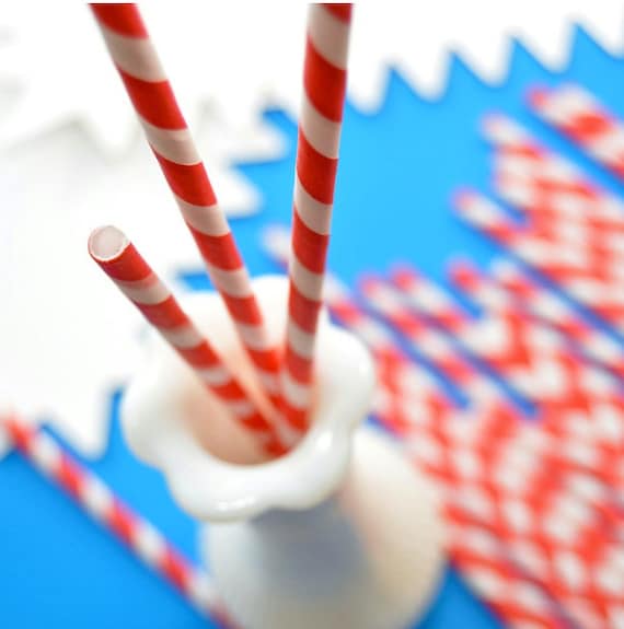 25 Red Striped Straws and DIY Flag Toppers.