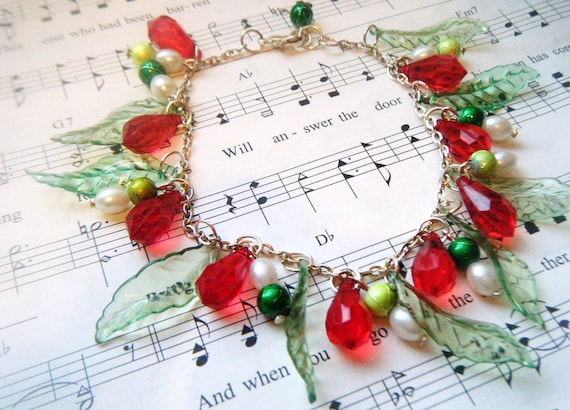 Red and Green Christmas Bracelet....Red Teardrops, Green leaves, Pearls...........Free US shipping