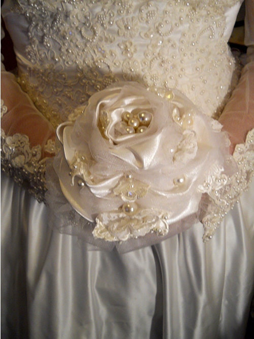 Handmade Vintage Bridal Bouquet made of an ivory and white vintage wedding 