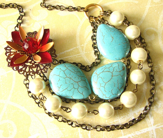 Turquoise Beaded Necklace, Vintage Jewelry, Gemstone Flower Necklace, Stone Jewelry