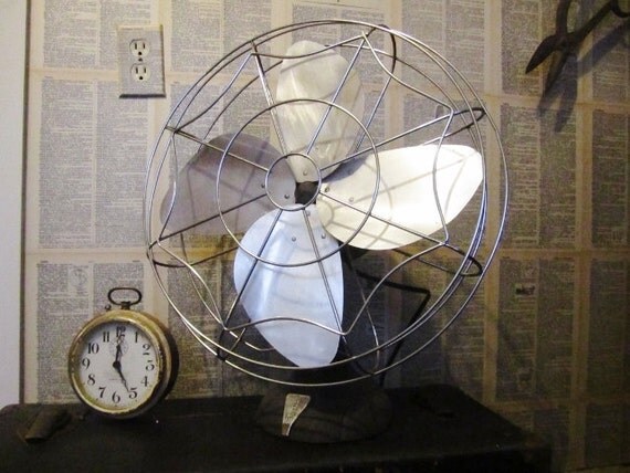 Antique Oscillating Fan - Industrial Charm - Large 17" Cage