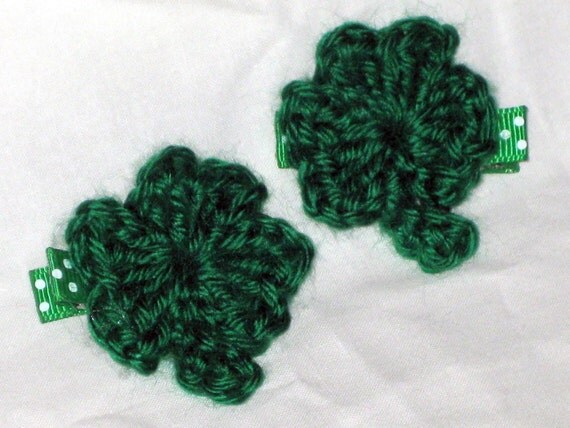 Crocheted Hair Clippie hair clip hair bow pair - green shamrocks by hamburke