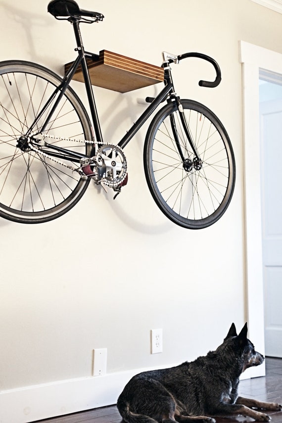PINSTRIPe - Bike Shelf