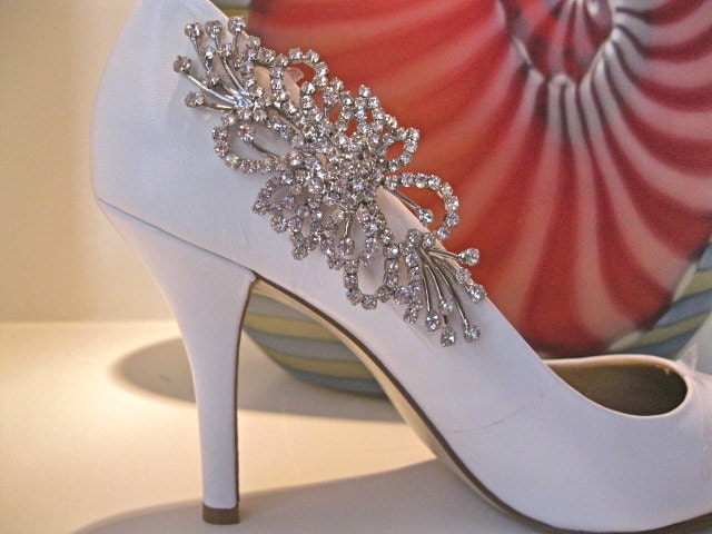 shoe clip