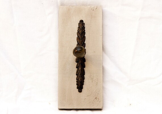 Dainty Hook