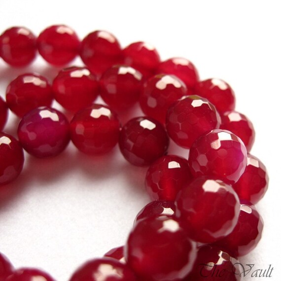 16 Agate 8mm faceted rounds in hot pink - 5 inches