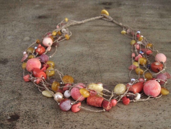 Pink Coral Amber Pearls Necklace, Natural Yellow Amber Necklace, Linen Necklace, Natural Pearls, Agate, Dusty Rose