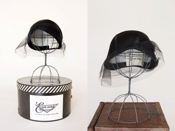 Vintage 1950s Cloche -Cherie- Hat And Hat Box 20s Style