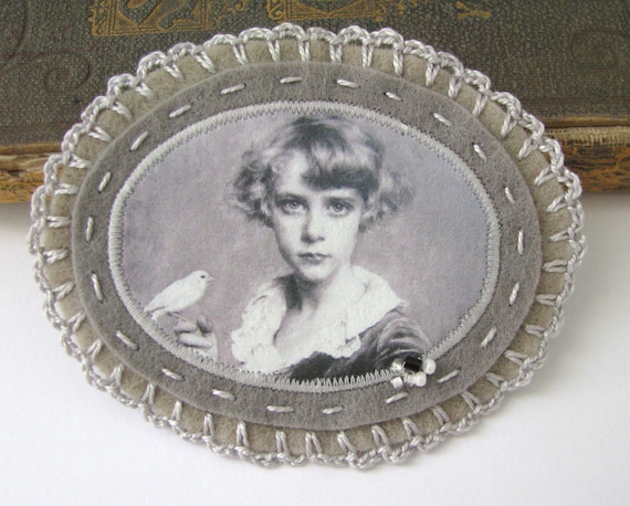grey portrait brooch - custom order for CINDY