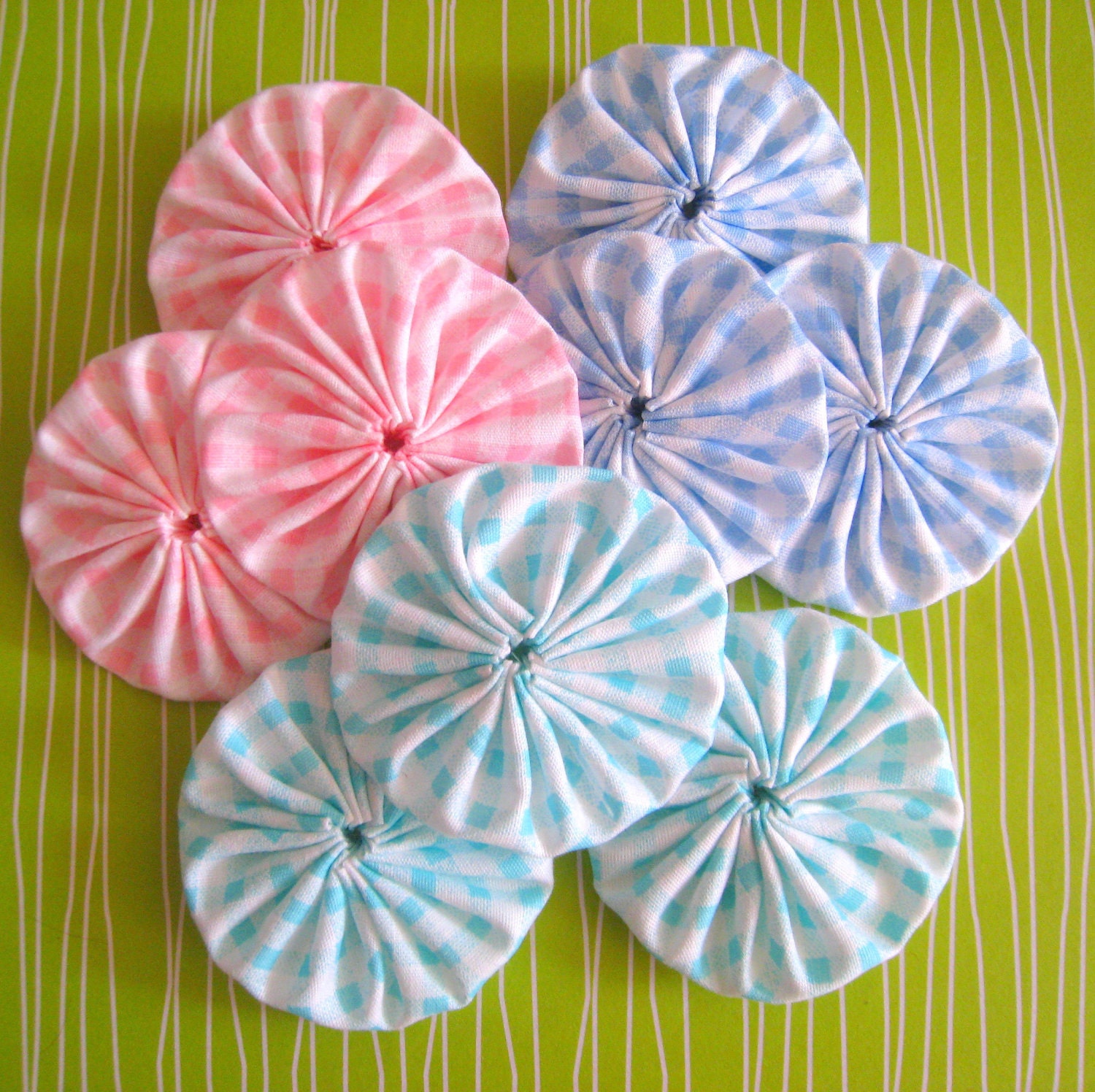 Lot of 9 , 2 inches Aqua Blue, Mint Green,  Baby Pink and White Gingham Cotton YoYo Appliques
