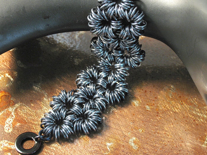 Women's Chain Link Bracelet - Iridescent Gunmetal Gray, Black - Metal, Size Medium - Ready to Ship