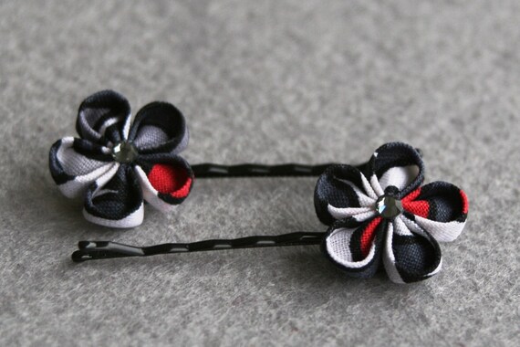 Kanzashi style flower bobby pin set - grey, black, white and red