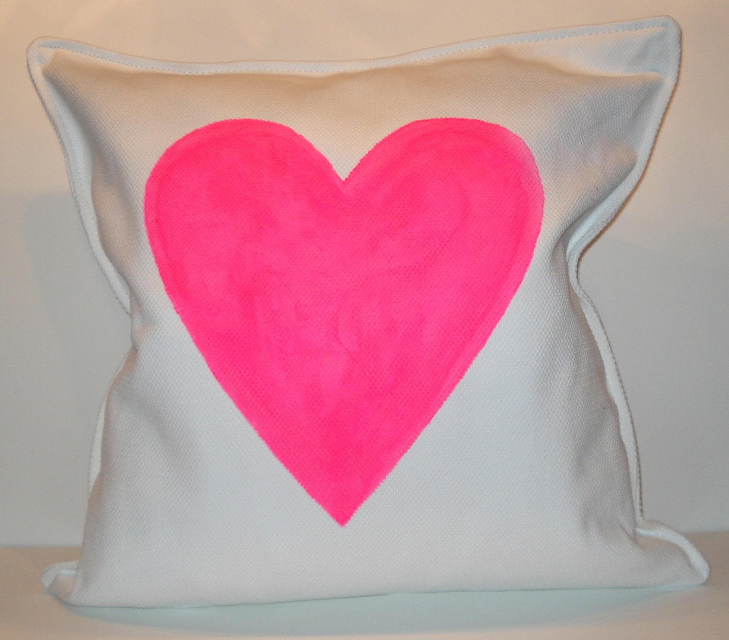 New 20x20 inch Designer Handmade Pillow Case with hand painted hot pink heart