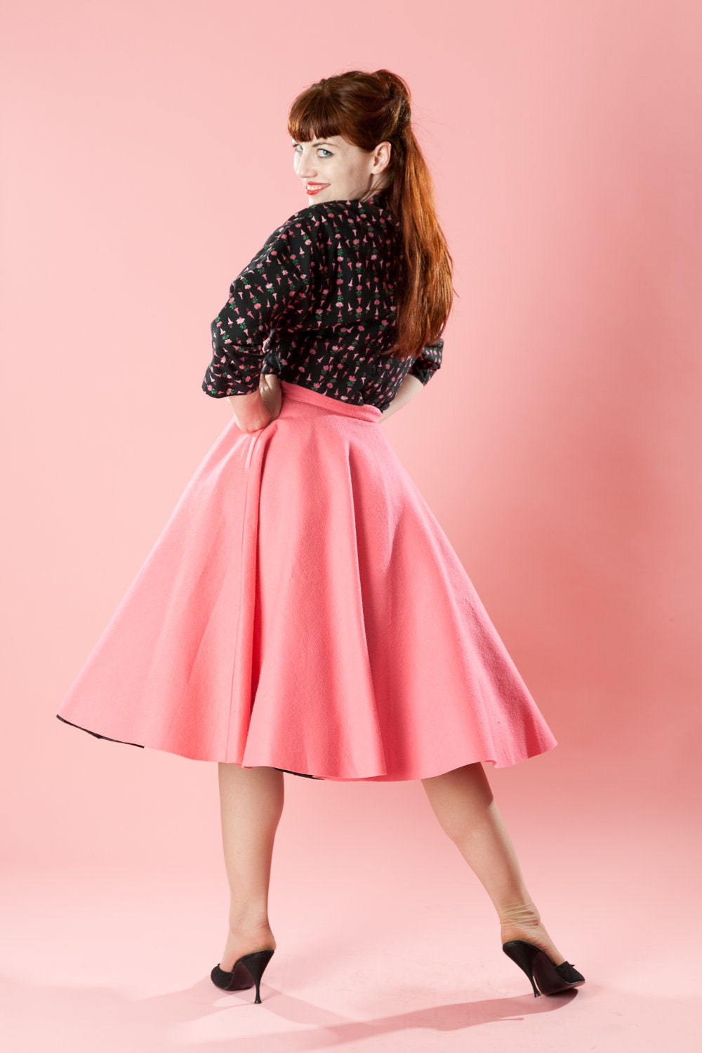 Vintage 1950s Pink Circle Skirt Wool Felt Full Rockabilly Winter Fashions