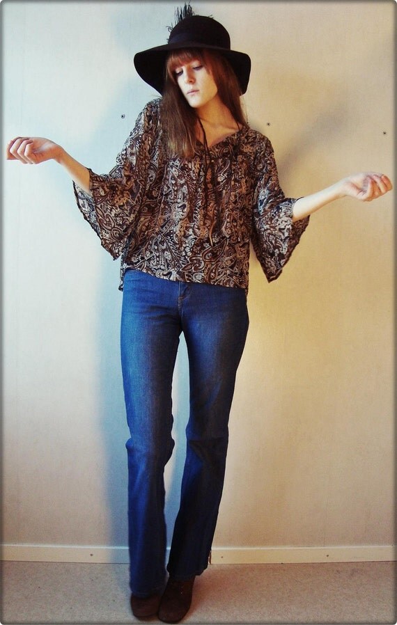 70s Psychedelic Paisley Bell Sleeve Blouse
