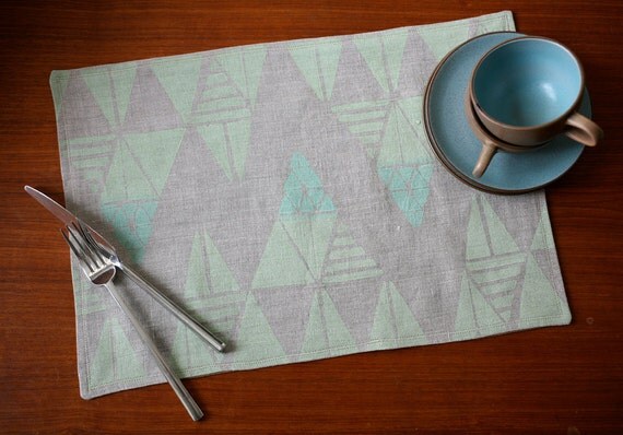 Blockprinted Linen Placemats - Mountains in Mint/Moss (set of 4)