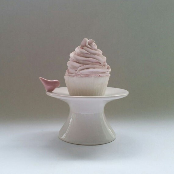 Ceramic Cupcake Stand with Pink Bird