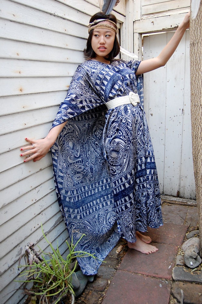 Vintage 70s Blue Tribes Bohemian Aztec Open Caftan Maxi Dress