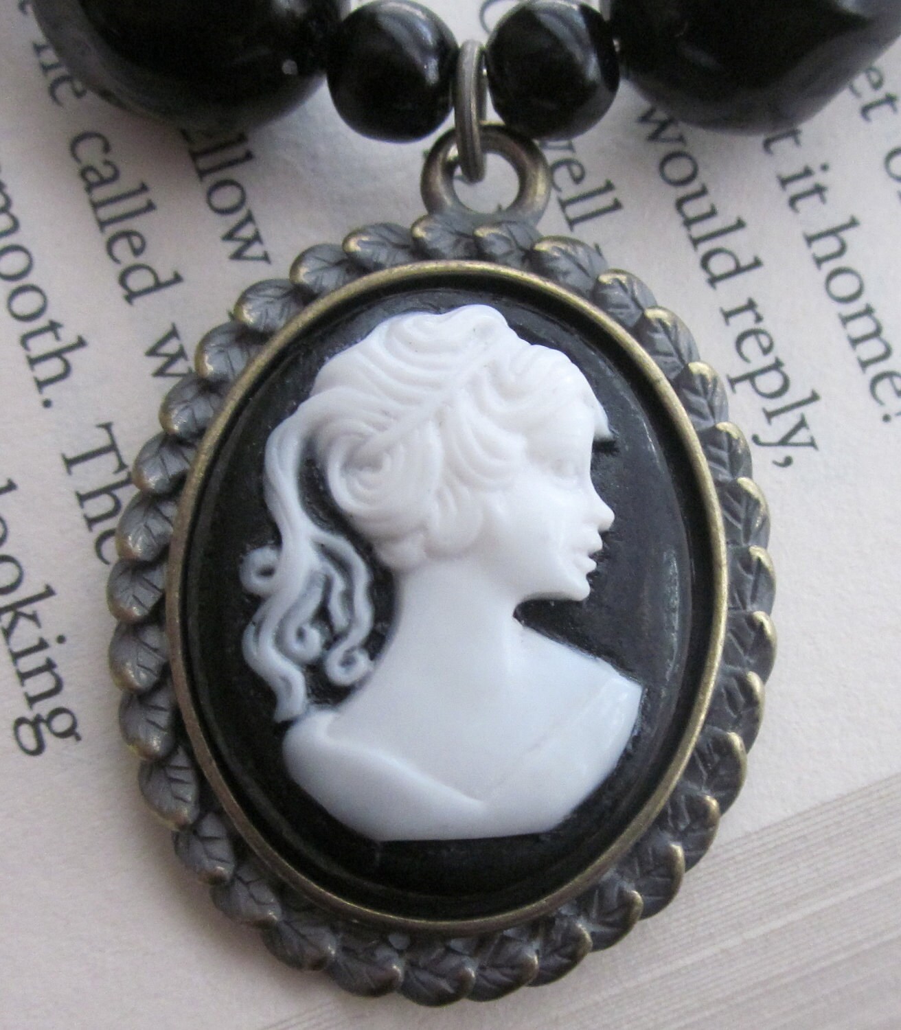 Vintage Style Glass Beaded Cameo Necklace