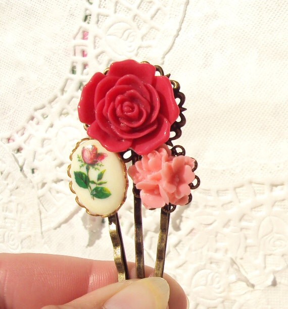 Roses Are Red - Flower Bobby Pin Set