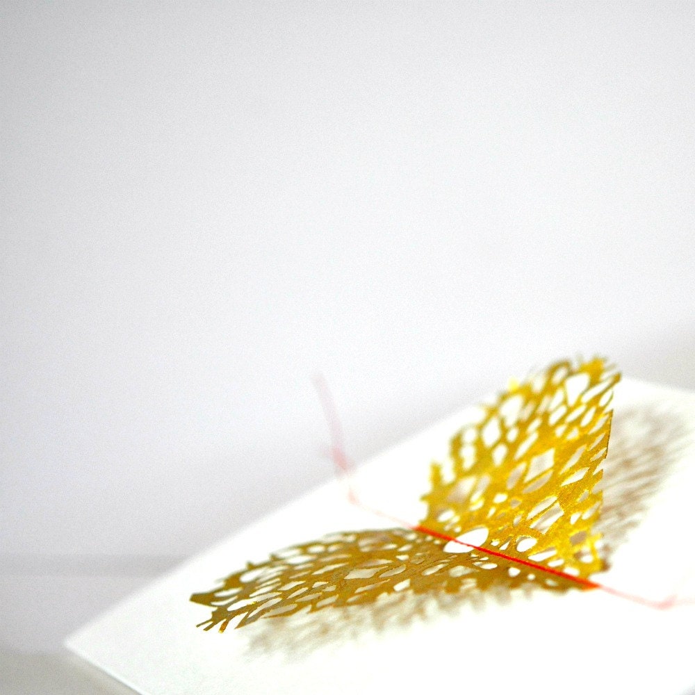 Layered Lace Heart Gift Card Gold Leaf