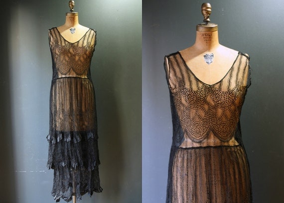 1920s Dress / 1920s Flapper Dress / Black Lace