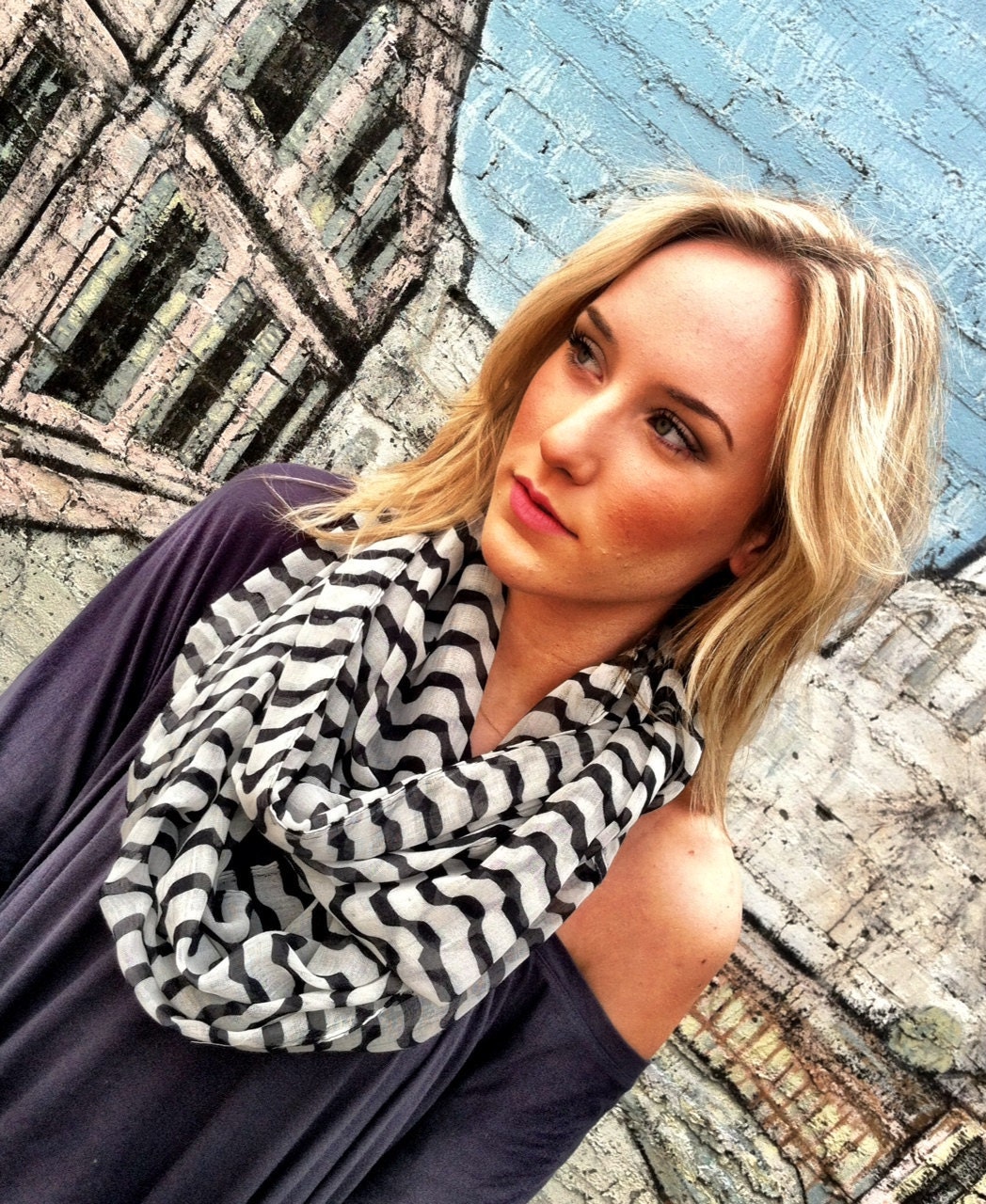 Circular Infinity Cotton Gauze Scarf - Striped Black and Cream